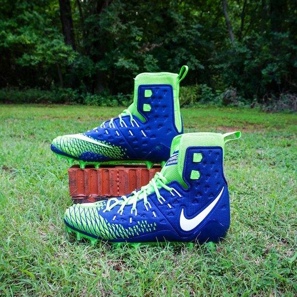 nike football cleats savage